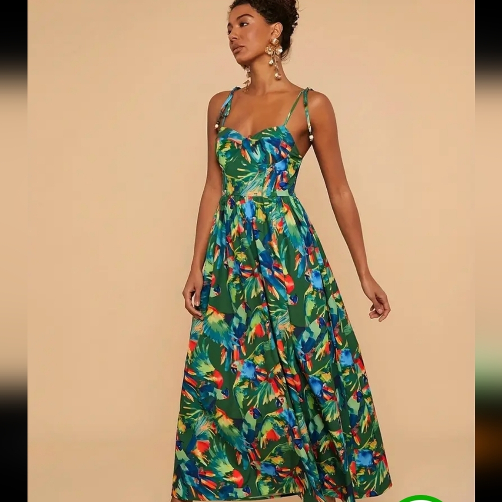 Green Sleeveless Sundress with Sweetheart Neckline - Picture 3 of 4